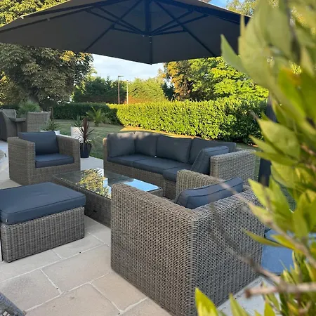 La Des Marronniers Grand Large Bedroom Couette-café 3*
